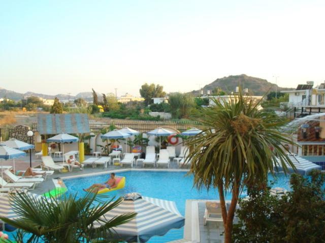 Grecian Fantasia Resort ファリラキ エクステリア 写真